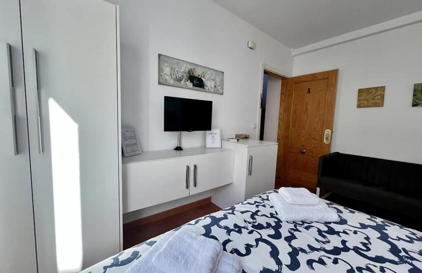 Ferienwohnung El Rincon De La Carihuela Torremolinos Exterior foto